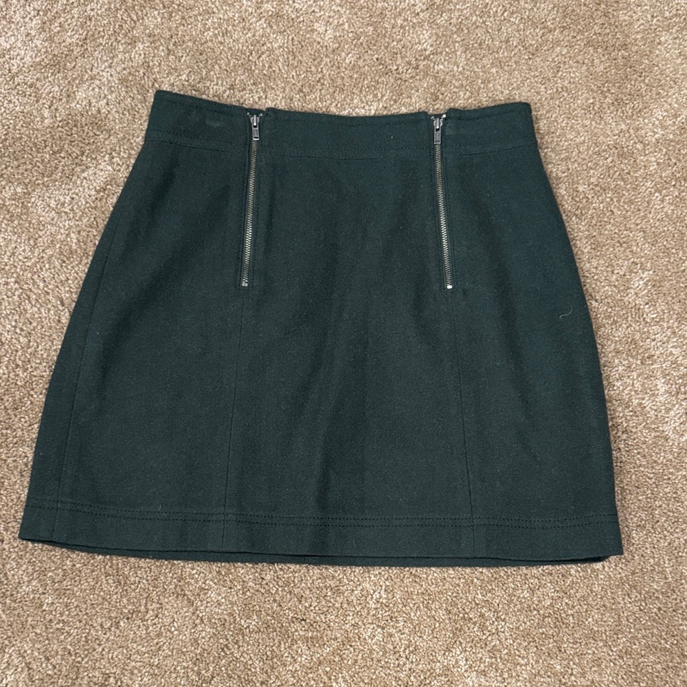 Elegant Black Women's Skirt